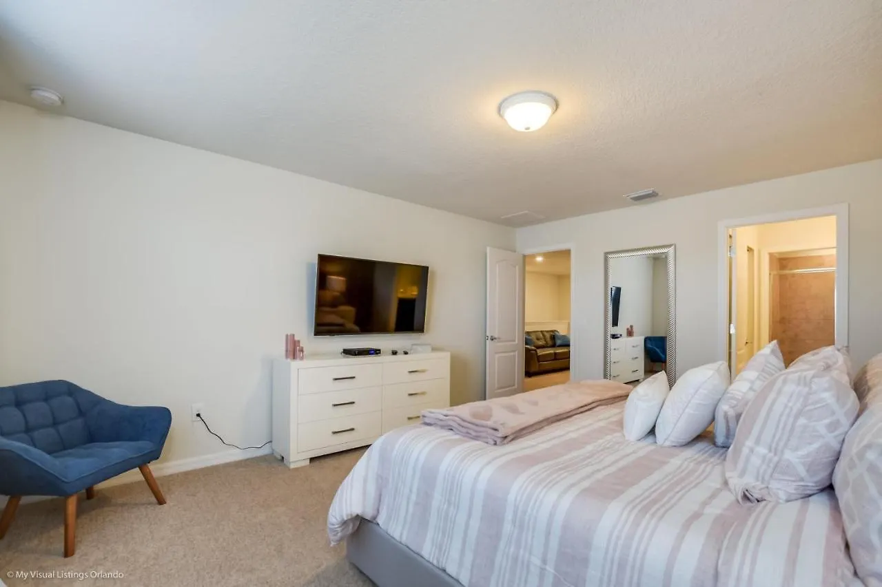 4587Terra Villa Davenport 0*,  United States