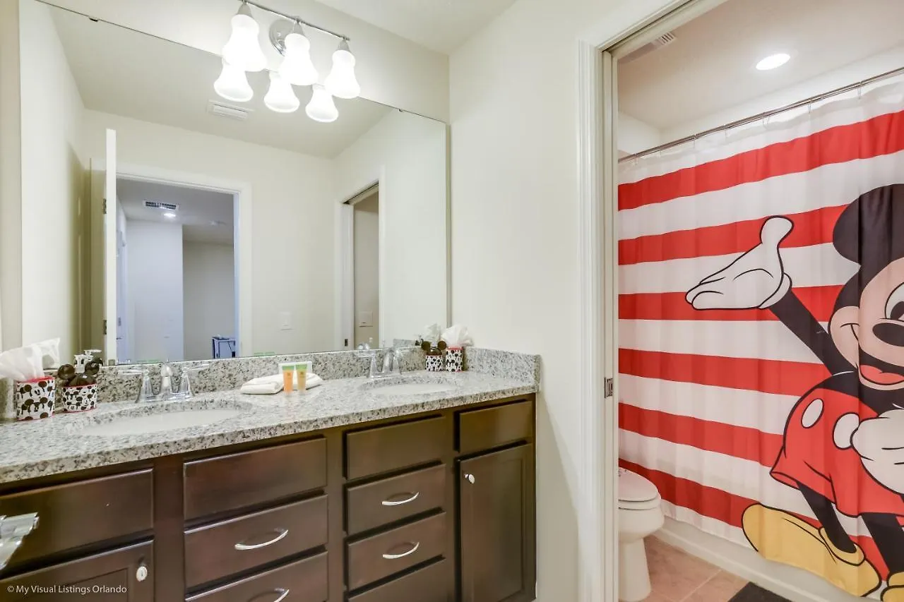 4587Terra Villa Davenport Holiday home