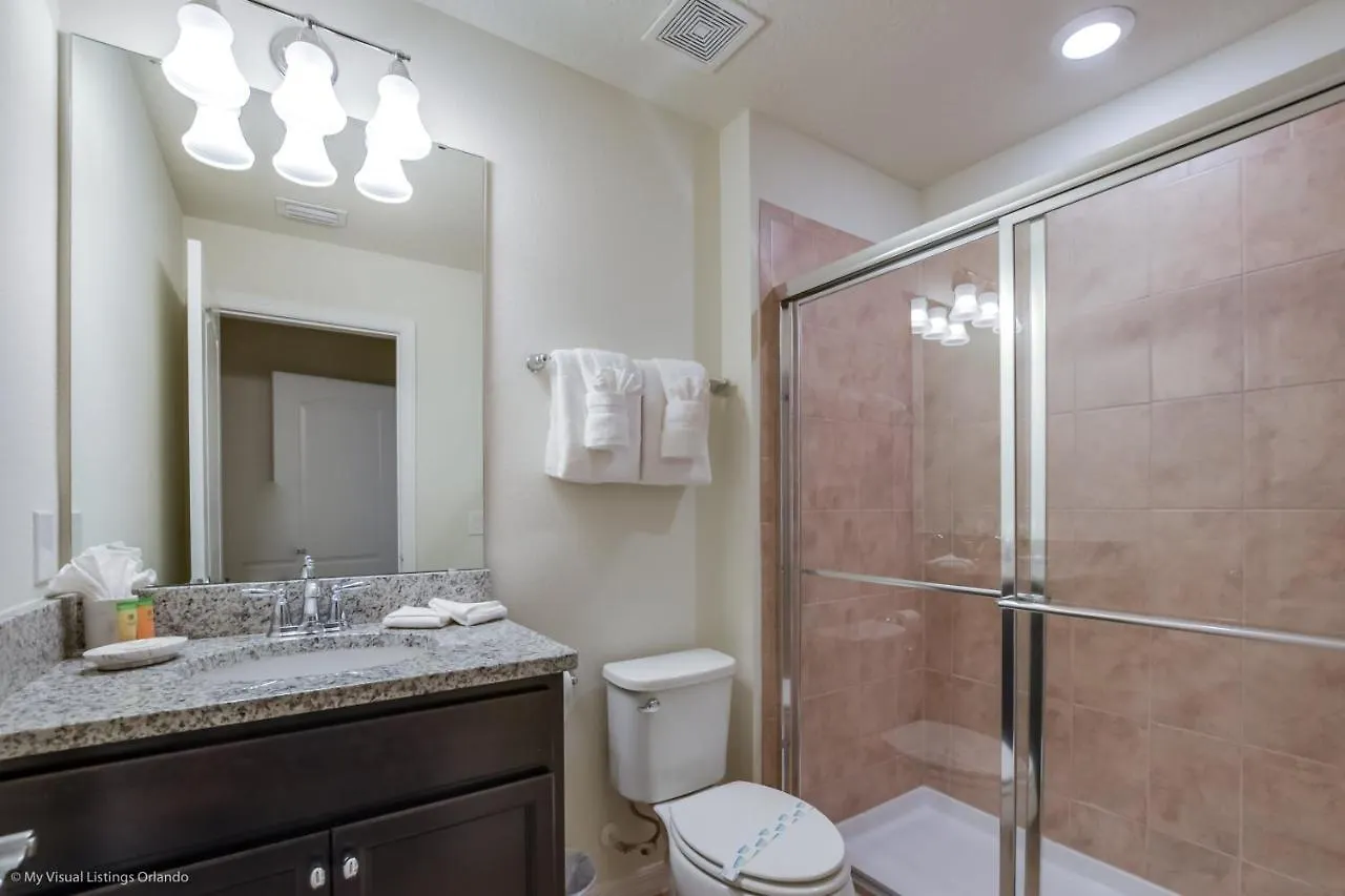 4587Terra Villa Davenport 0*,