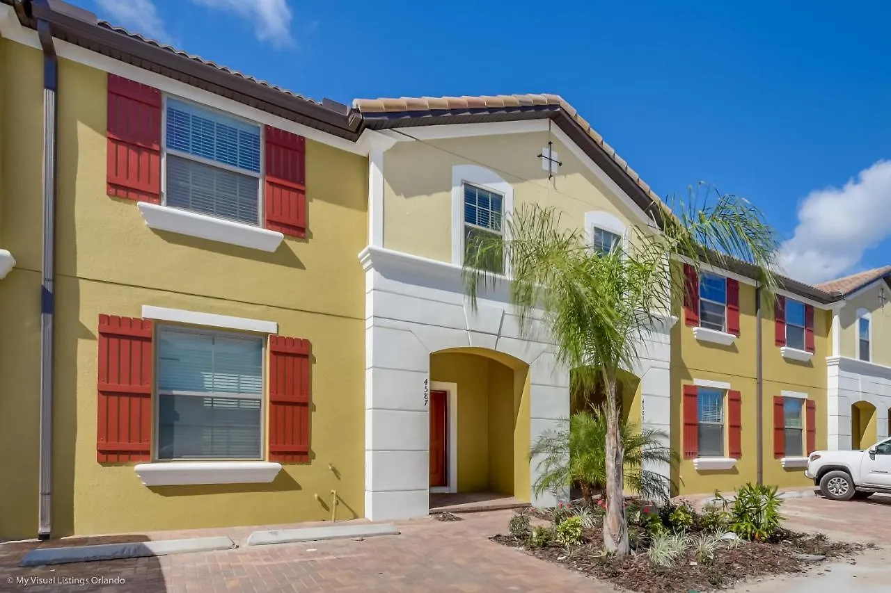 4587Terra Villa Davenport